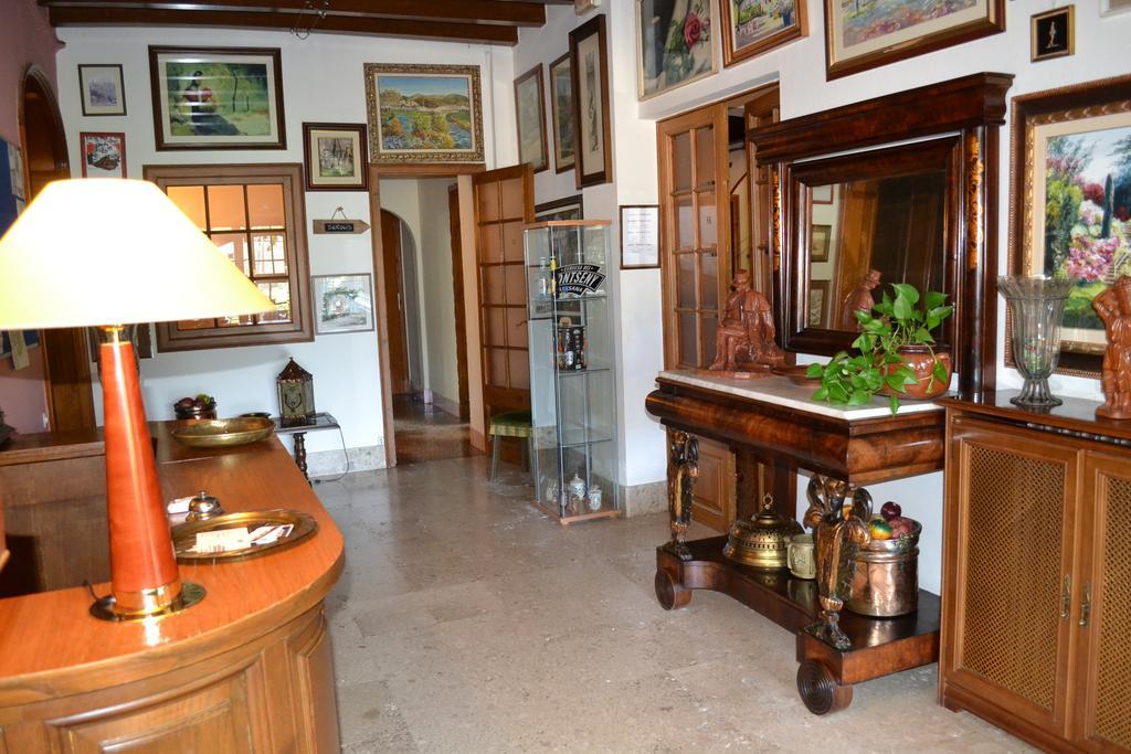 Hostal De La Gloria Viladrau Exteriér fotografie
