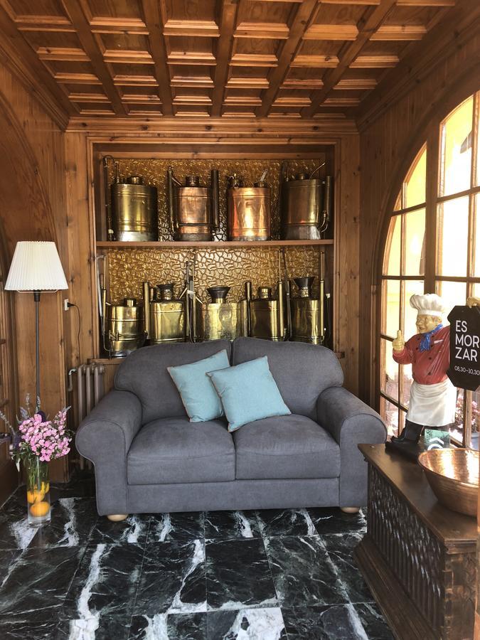 Hostal De La Gloria Viladrau Exteriér fotografie